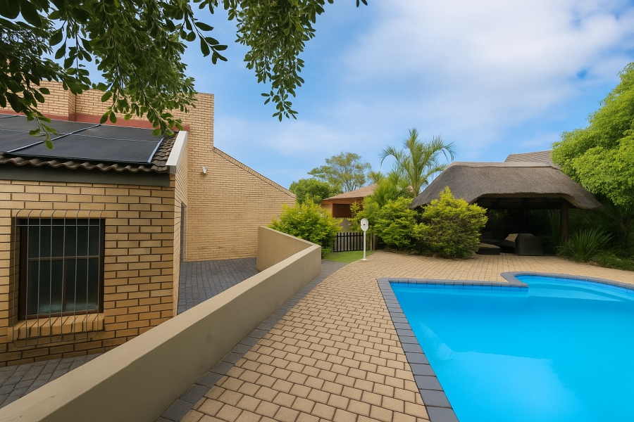 4 Bedroom Property for Sale in Wavecrest Eastern Cape